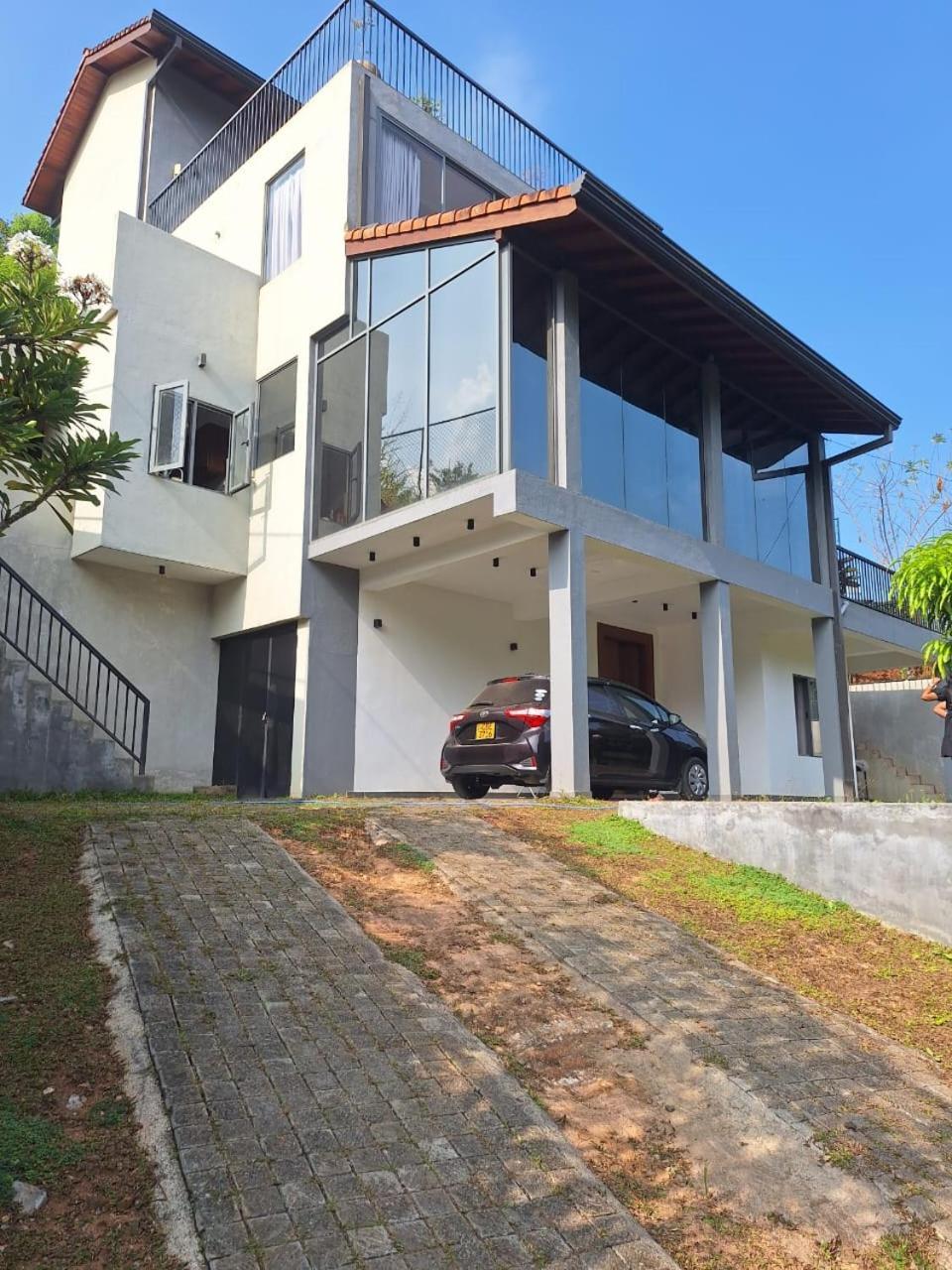Bellaxy Ceylon Acomodação com café da manhã Exterior foto